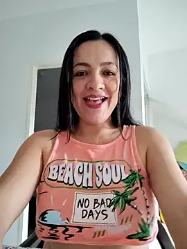 LindaSalo33 — Show me bathe in my shower with clothes