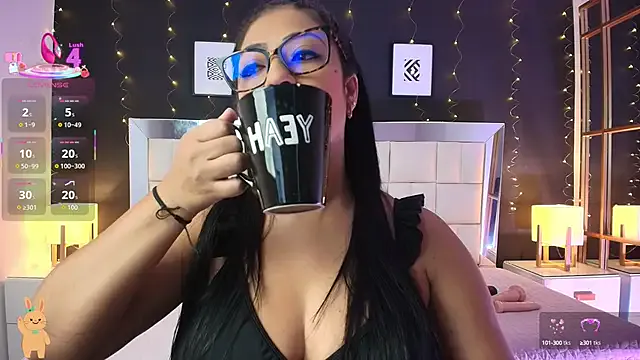 lisa_casper — shake your ass