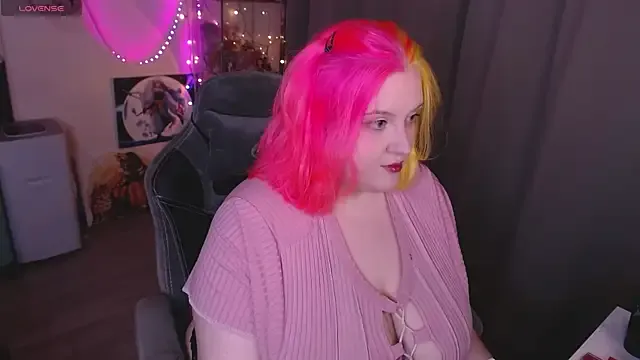 lissamuff — Bounce and squeeze this big tits
