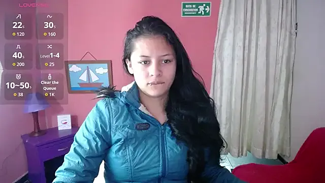 little_ashly2 — Bra off + tits play 