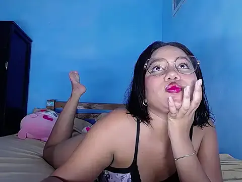 little_onixx — undress