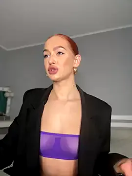 LittleFox___ — Spank ass x20make it red
