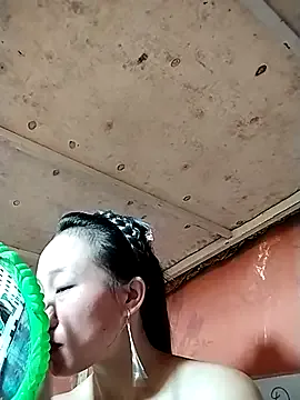 liu-liusexy — Aim for sexy small breasts