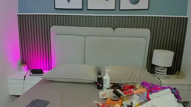 StripChat liz__cute is Group liz__cute — frotar coo x 2 min