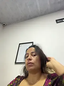 liz_and_thiago — show pussy