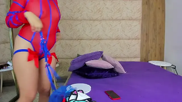 LizzyOlsen — FINGERING PUSSY