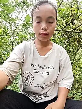 StripChat Lmaylili is Freechat Lmaylili — Support newbies