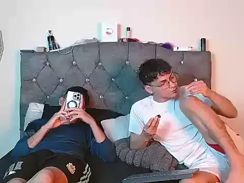 logan_willyams_ — cum in face
