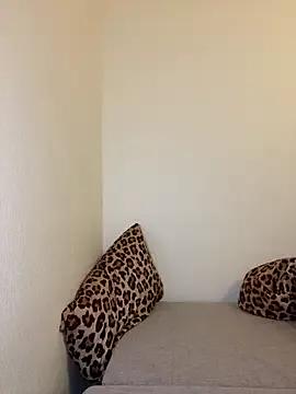 LolaBrattySweetie's avatar