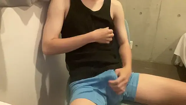 Lotus_boy — Group on StripChat