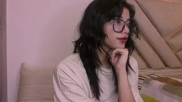 Lovely-allys — Spank my ass until make it red
