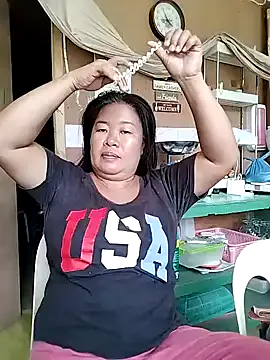 Lovelywoman43 — 600