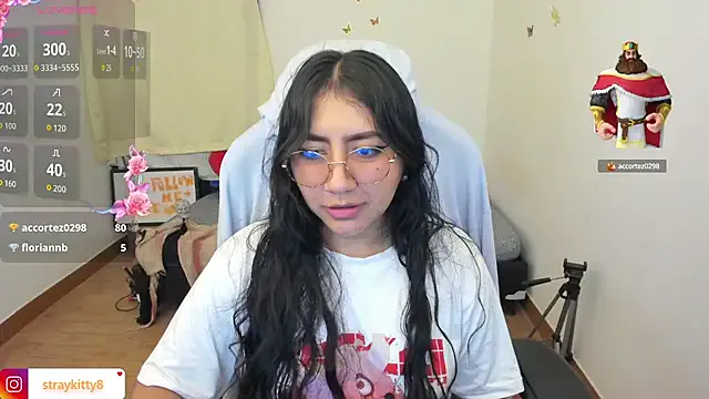 LoveLyy- — naked & finger pussy