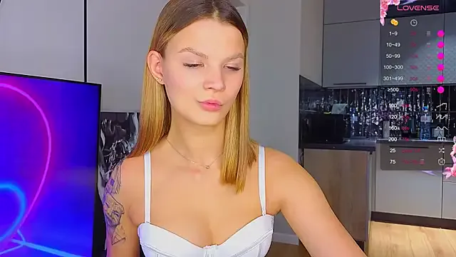 loya7ove — Show boobs