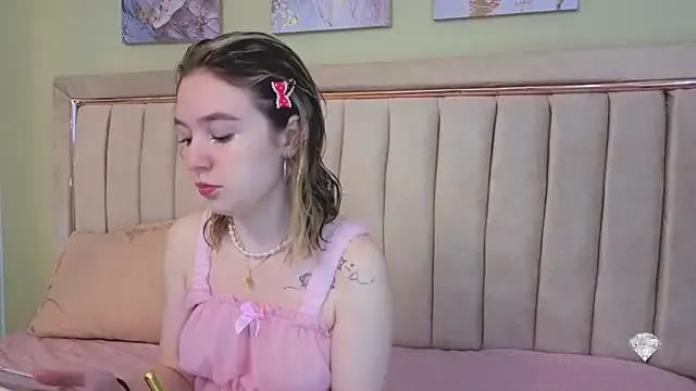 StripChat Lucia_Copper is Private Lucia_Copper — masturbation show