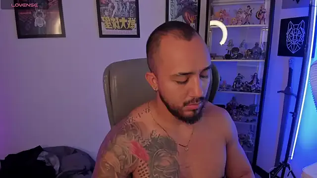 luck_spartans — cum show