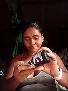 Lucy-Ferr — Show pussy I want hot milk 