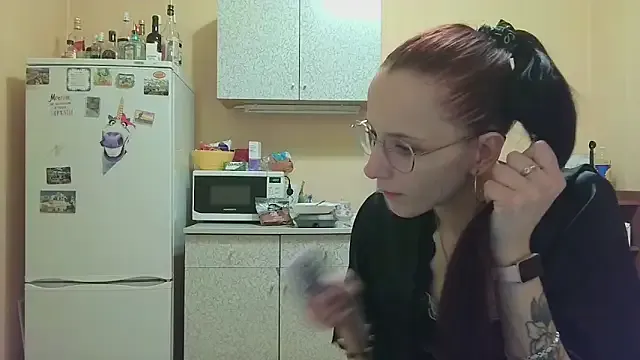 Lucy_Divine — striptease