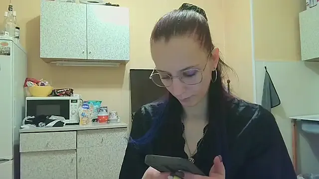 Lucy_Divine — striptease