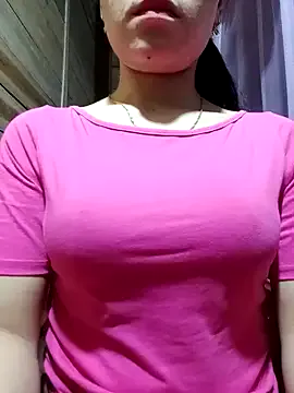 LucyyLy — Freechat on StripChat