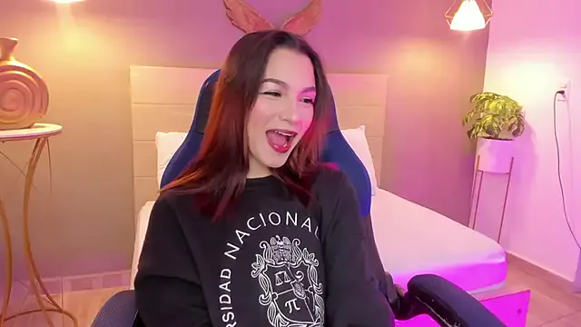 luma_sky_ — spit m tits