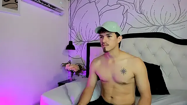 luna_stanford — whip my ass