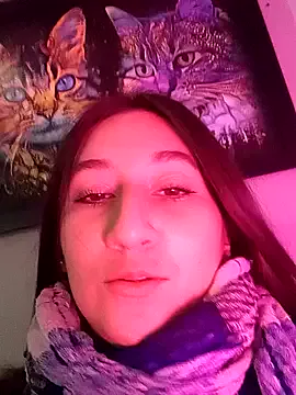 LunaBaby- — Freechat on StripChat