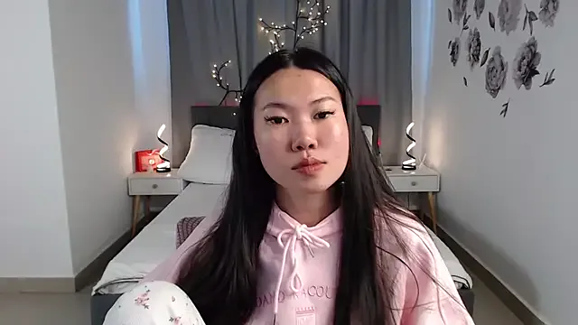 LunaPurrr — red pajamas