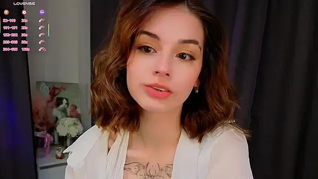 StripChat LunaraRada is Freechat LunaraRada — Air kisses <3