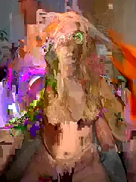 lunascom — NAKED