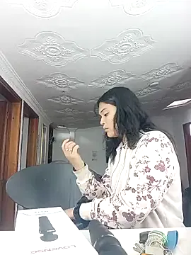 LunaTeenx69 — Boobs out + cream + pinch nipples hard
