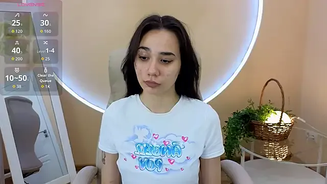 Lunel_kitten — Take off top