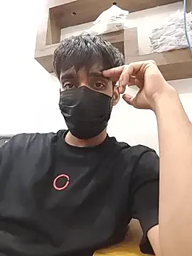 Lust_boy_Navi — Put a condom and cum