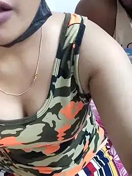 Lustybabe1 — Pussy oil show