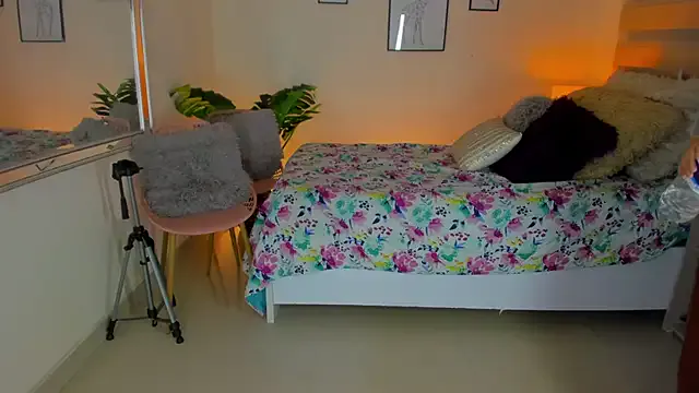 LusyKitty — suck titis