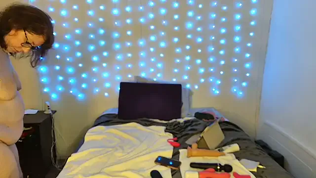 luvely_gurl — Cum show