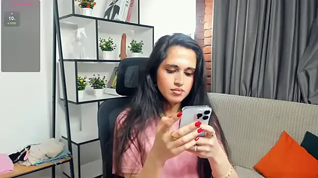 LuxeSins — Sensual suck fingers