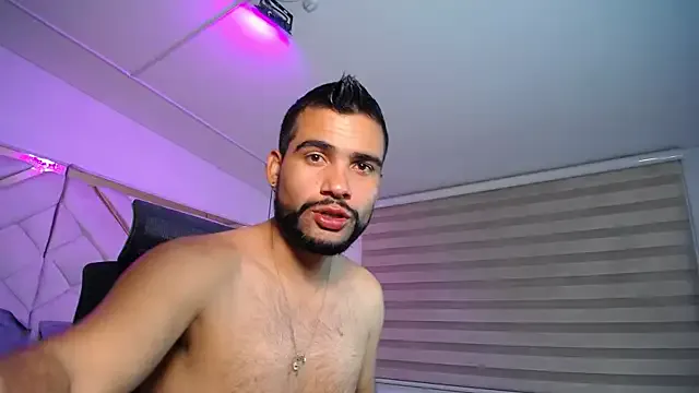 luxurycoupl — CUM on my face