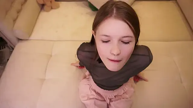 LynHillaire — pull nipples