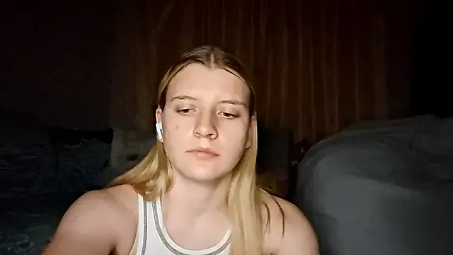 LynteriLain — Freechat on StripChat
