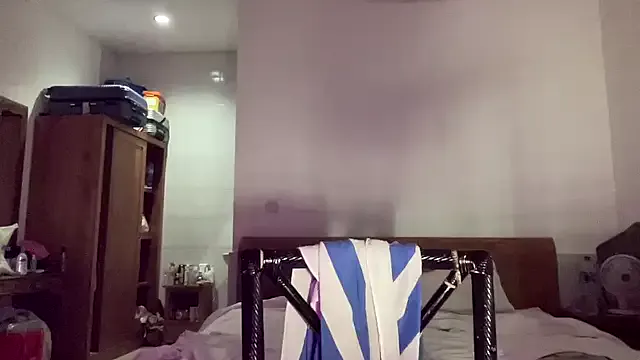Lyssane — sexy clothes/twerk