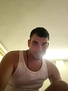 m702d-gr — Freechat on StripChat
