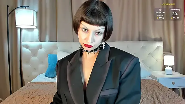 Ma1ilda_Ardent — suck finger close to cam