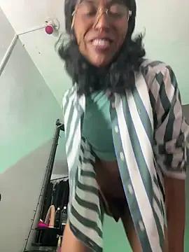 MadamLeRouge — Dildo anal