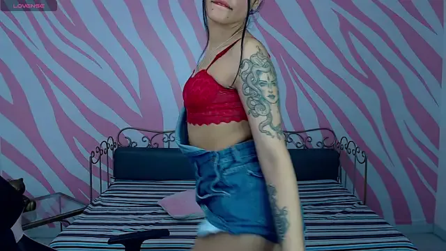 maddie__cute — Out of pants 