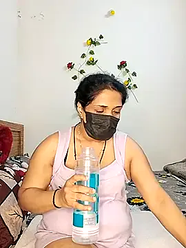 Madhuubaalaa — Freechat on StripChat