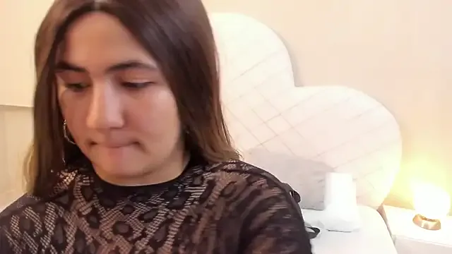 Madii_smith — rub pussy in cameltoe