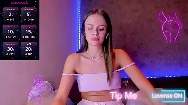 madina_taher — hand bra