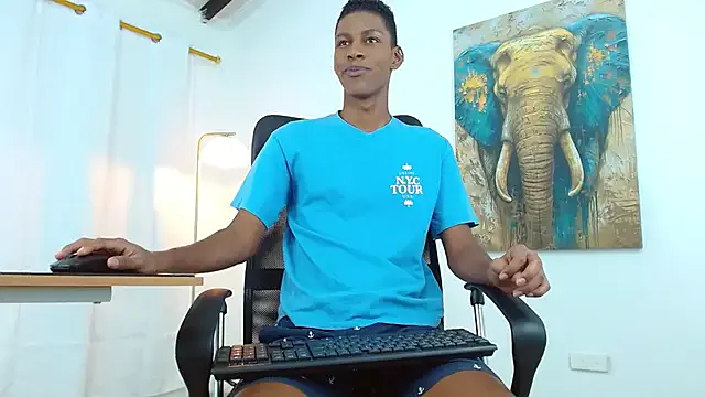 maiki18_ — Big Cock Ready for  Cumshow