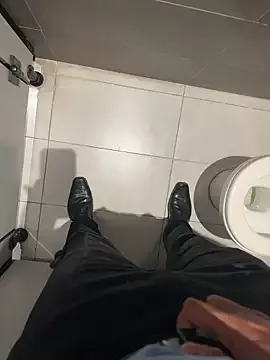 male62 — Public cum out
